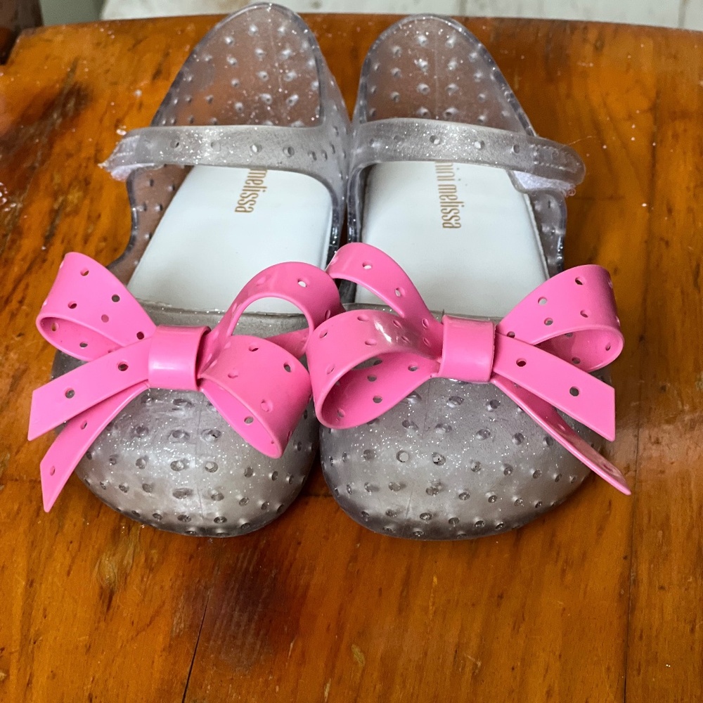 Melissa Furadinha XI Perforated Mary Jane